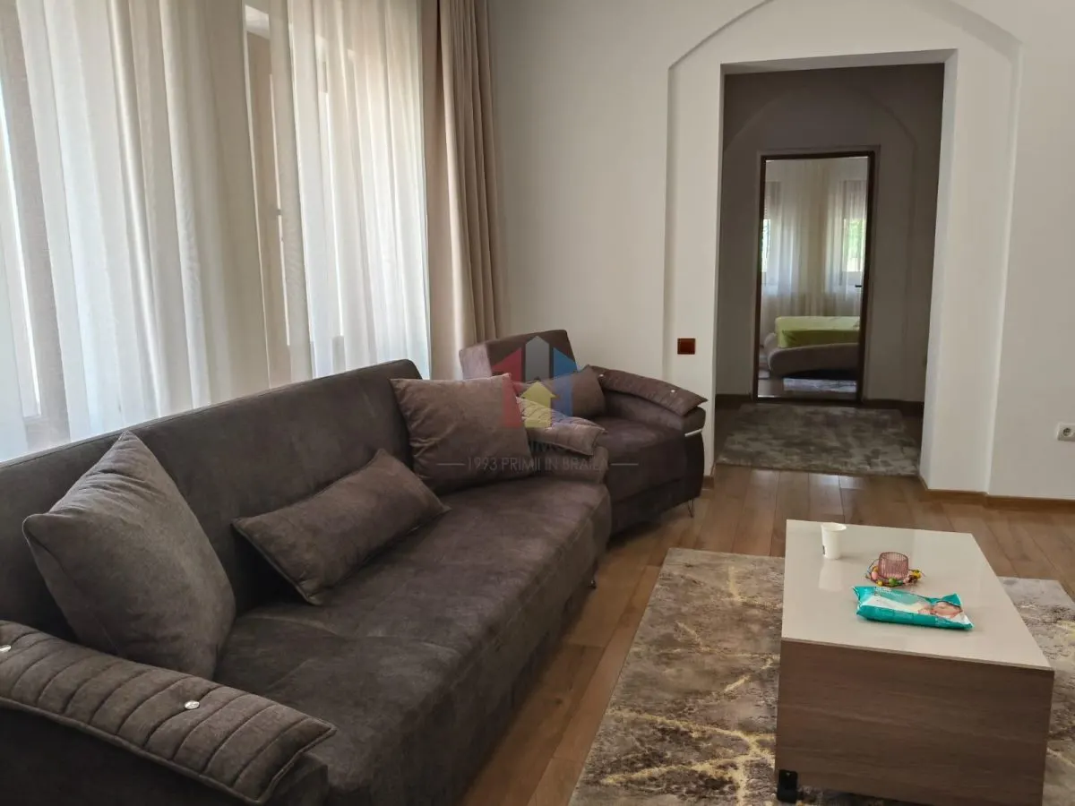 zona Gradinii Publice Casa pretabila pentru 2 familii 150mp utili cu 300mp teren - foto 1
