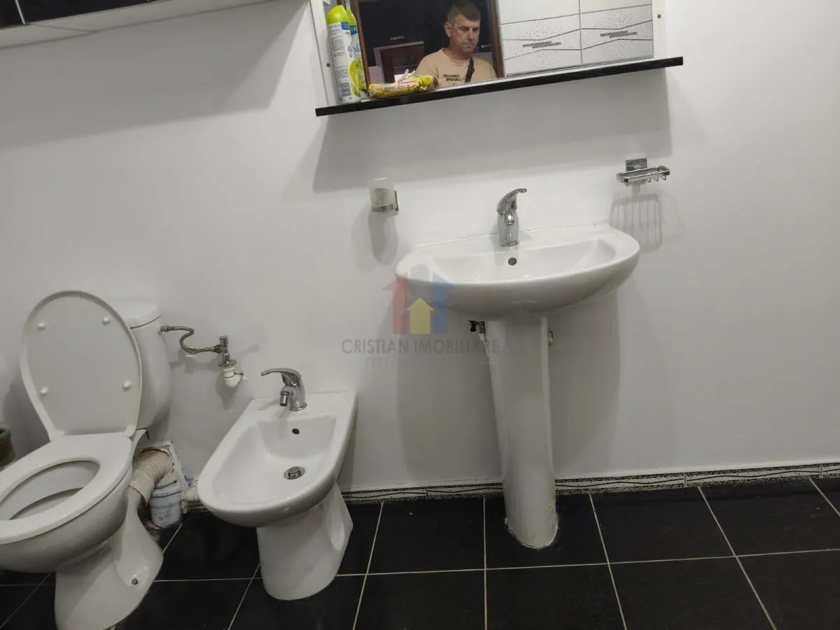 zona Gradinii Publice Casa pretabila pentru 2 familii 150mp utili cu 300mp teren - foto 19