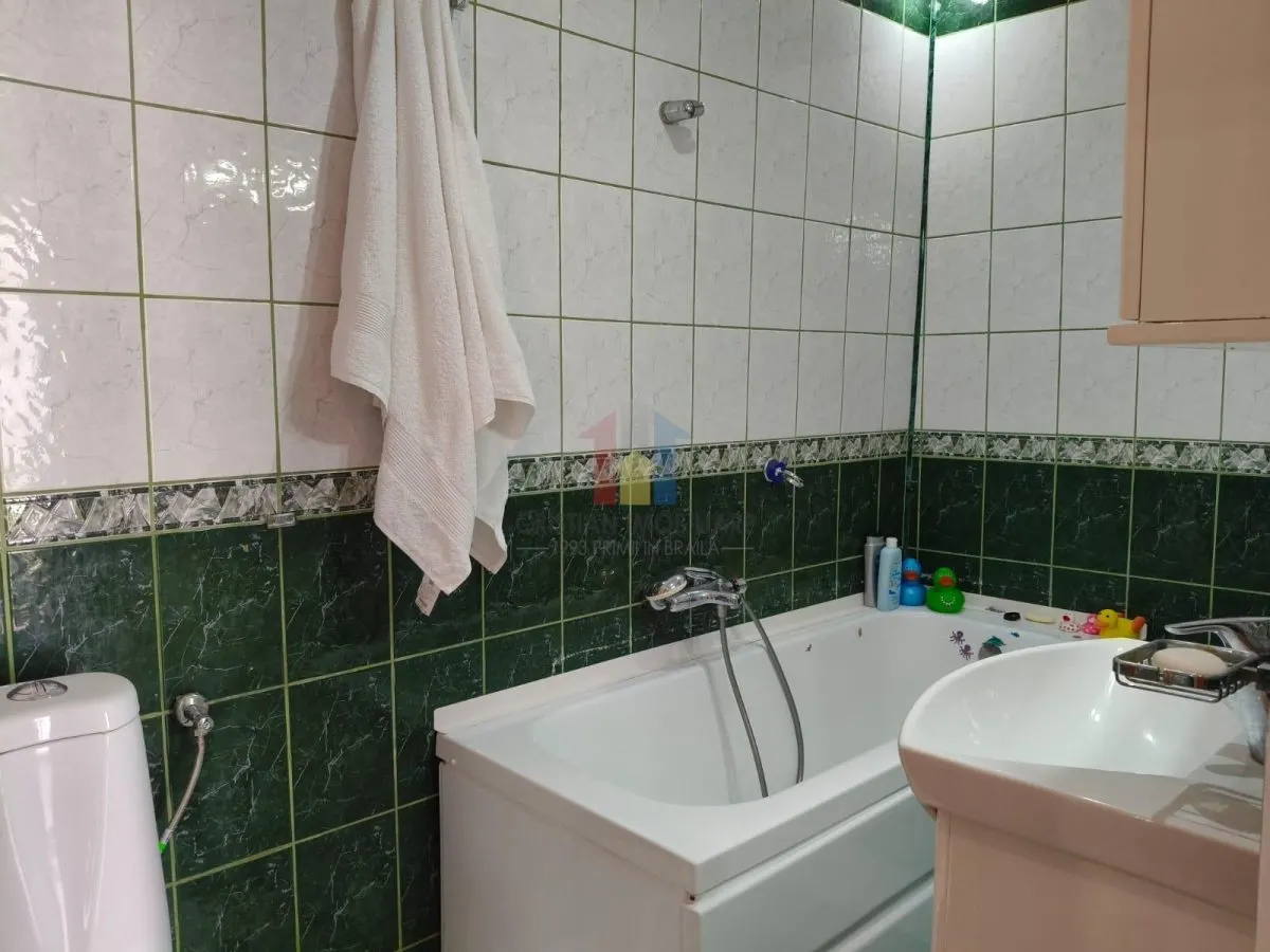 zona Gradinii Publice Casa pretabila pentru 2 familii 150mp utili cu 300mp teren - foto 20