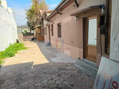 zona Gradinii Publice Casa pretabila pentru 2 familii 150mp utili cu 300mp teren - foto 5