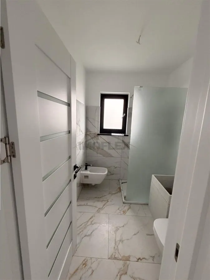 Apartament de vanzare - La Stejari - mobilat partial - foto 5