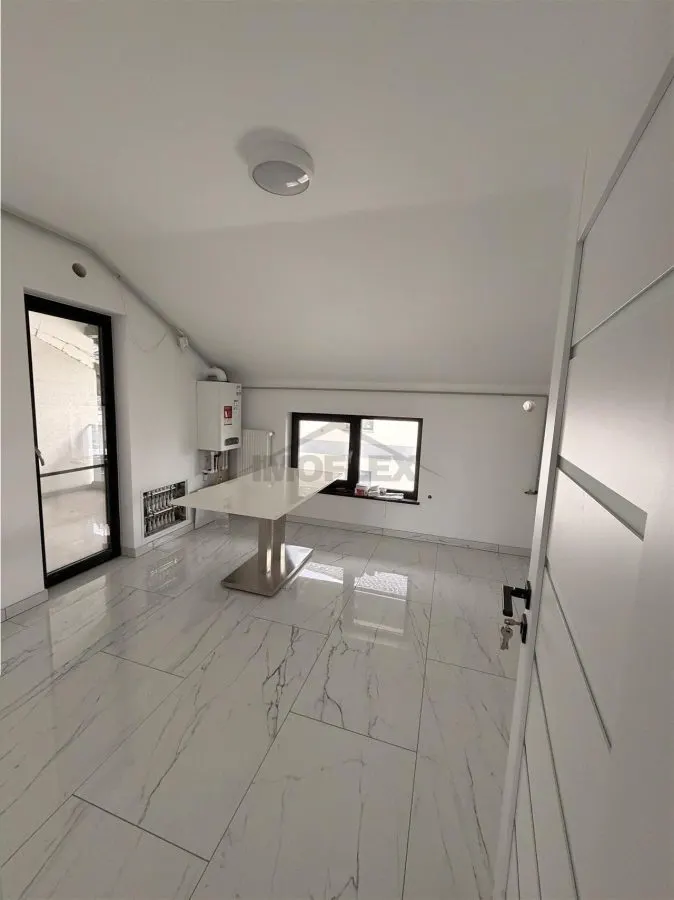 Apartament de vanzare - La Stejari - mobilat partial - foto 8