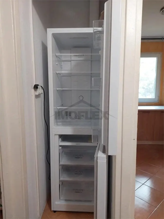 Apartartame 2 camere de inchiriat zona medicina - foto 6