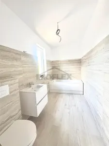 Casa modera cu 3 dormitoare - foto 2