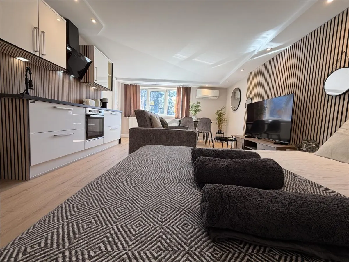 Apartament de vanzare in Marasesti - design premium - foto 1