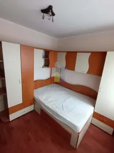 Apartament 2 cam Confort 1 Decomandat Etaj 3 , Radu Negru - foto 4