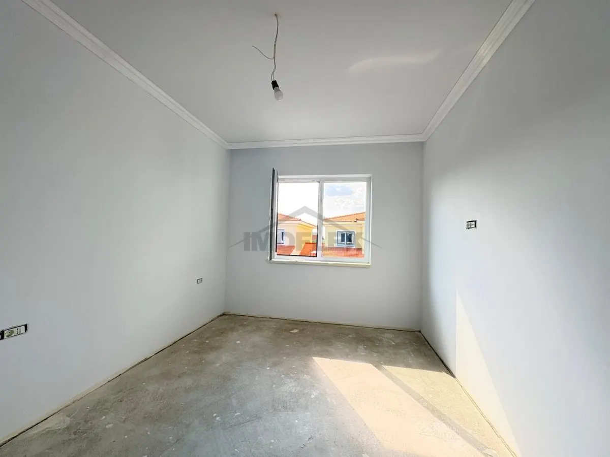 DUPLEX DESPARTIT DE GARAJ - foto 8
