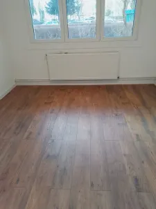 Apartament 2 camere , Astra, .Soarelui,  renovat, parter,110000 Euro - Brasov