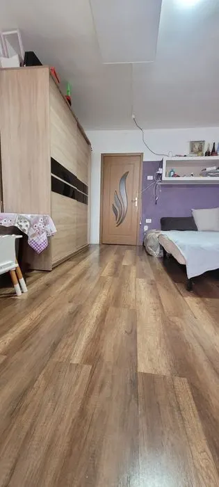 Garsoniera zona Astra-piata ,etaj intermediar, 66 500 euro - foto 2