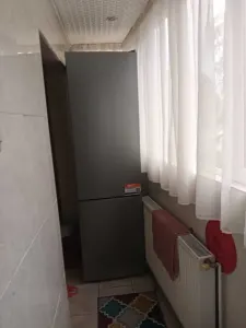 Apartament 2 camere Codrul Cosminului decomandat 95000 Euro - foto 4