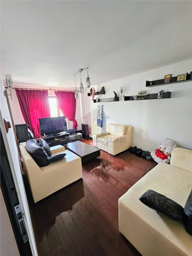 Apartament 2 camere , etaj 2, Vidin,partial mobilat - foto 3