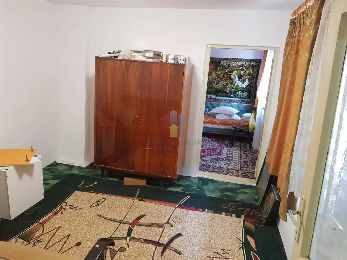 Casa din Caramida 93mp construiti, zona Centrala, Teren 213mp - foto 5