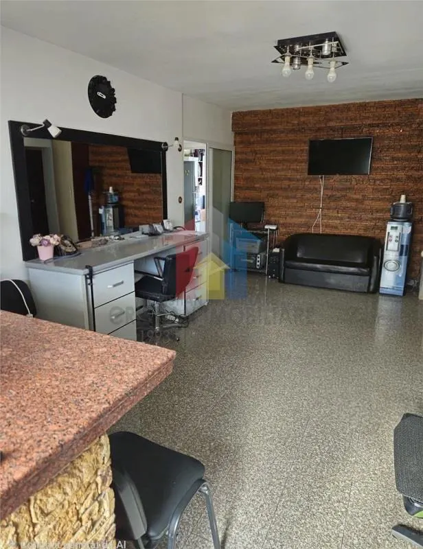 FOARTE SPATIOS! 70 mp - Ap 2 camere, Buzaului+boxa, Etaj 2, Buzaului - foto 4