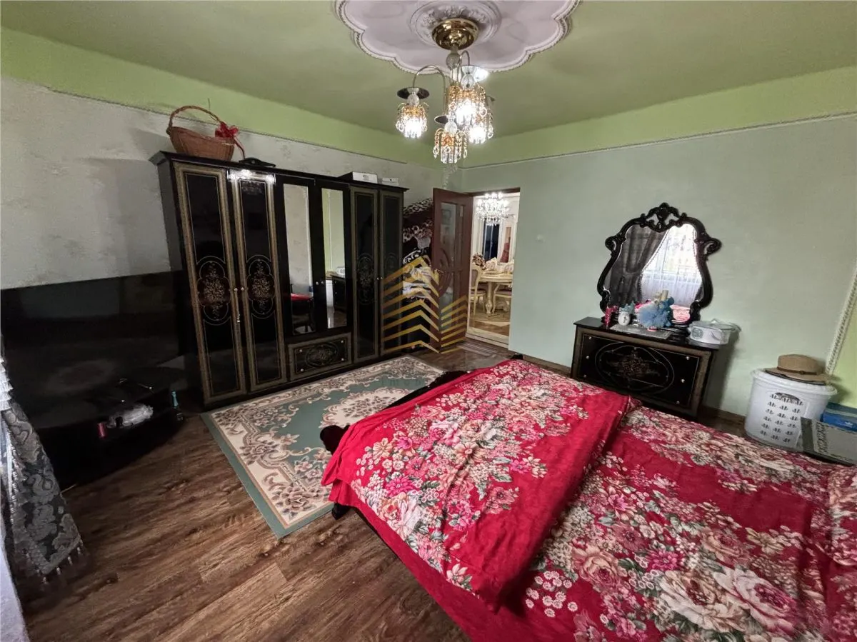 CASA ÎN LECHINTA - foto 13