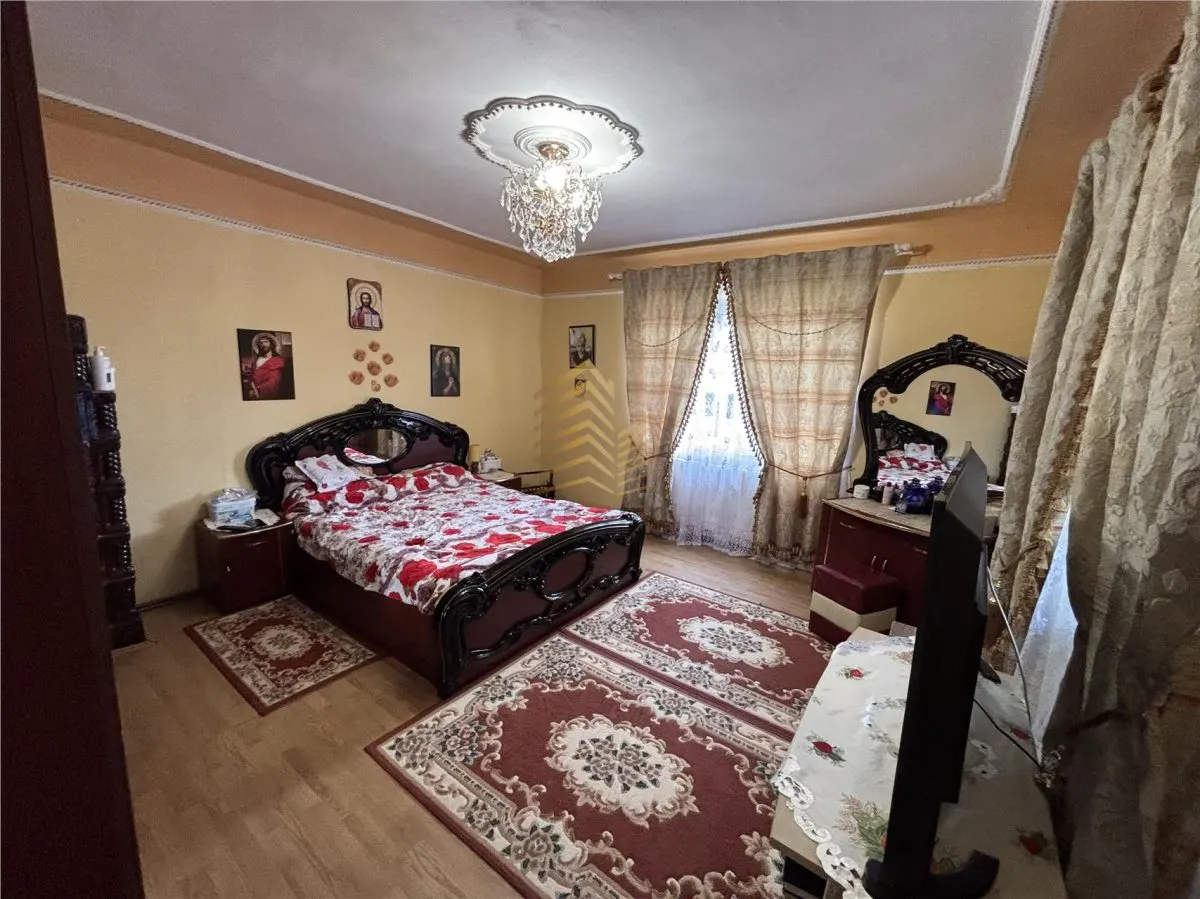 CASA ÎN LECHINTA - foto 20