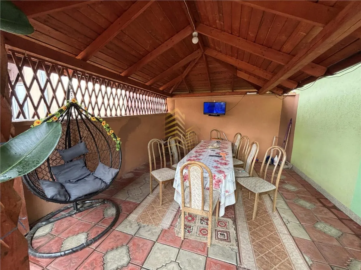 CASA ÎN LECHINTA - foto 5