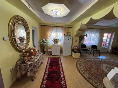 CASA + ANEXE GOSPODĂREȘTI+ GRĂDINA - foto 16