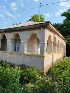 Casa 6 camere, teren 1586 mp, deschidere 22 m, Cazasu - foto 2