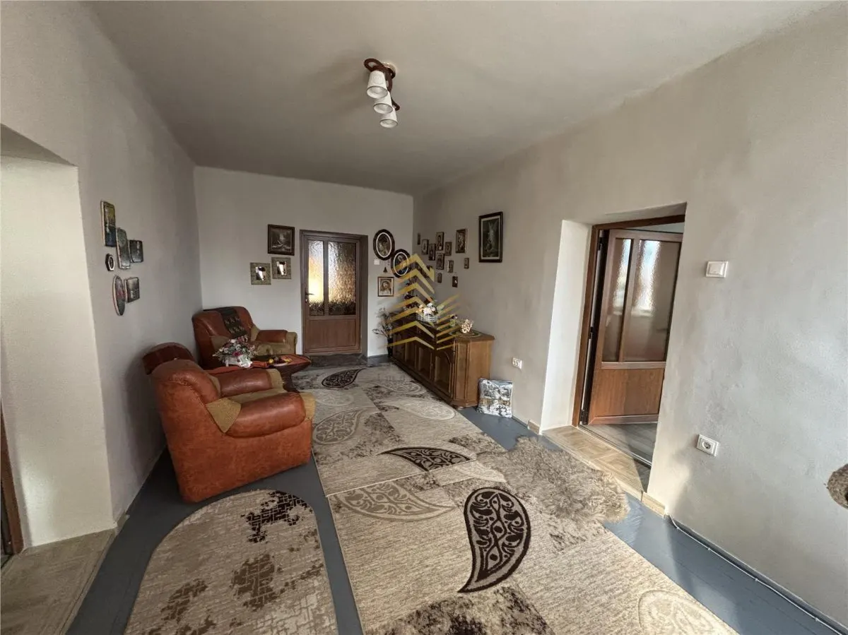 Casa saseasca Livezile - foto 6