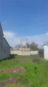 Sos. Focsani > Com. din Paris  intravilan 300 mp Deschidere 9 m Chercea - foto 2
