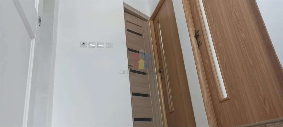 Vila noua P+1 zona Piata Saraca 120 mp construiti in 2018 - foto 17