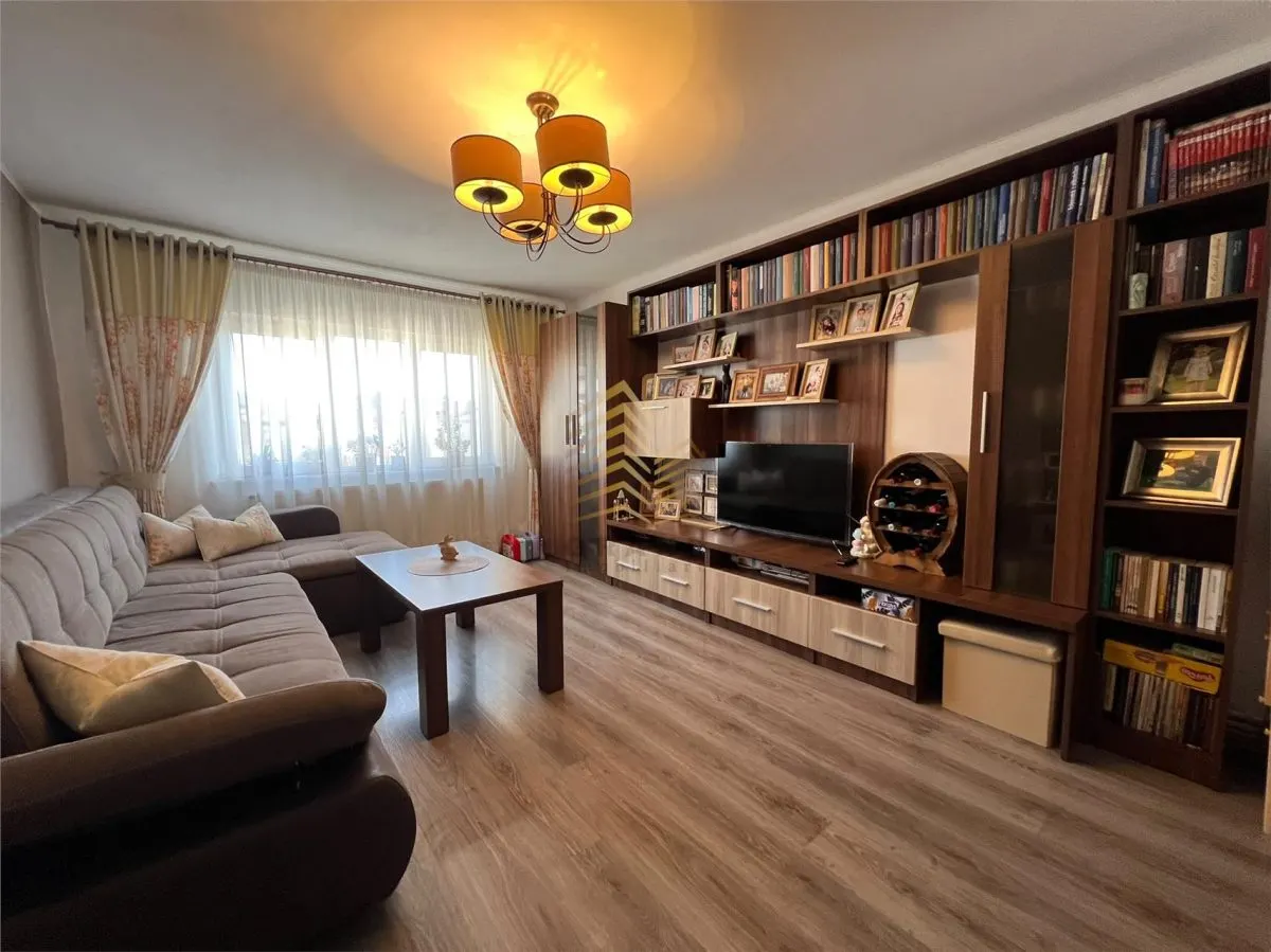 APARTAMENT 4 CAMERE | STR ANDREI MURESANU - foto 3