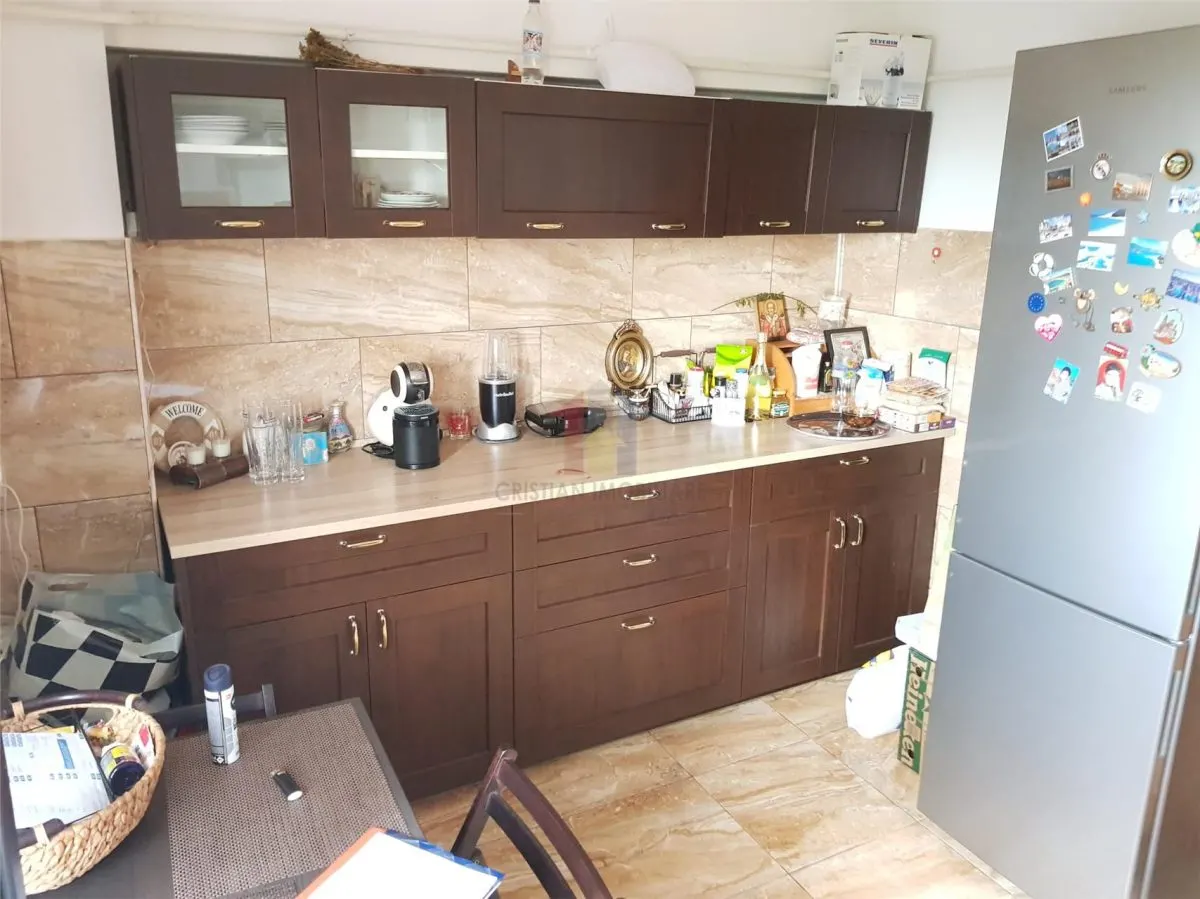 SUPER PRET! Mobilat - Utilat 3 camere, zona Bariera,etaj 6 - foto 6