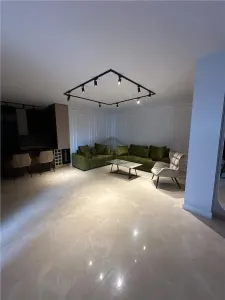4 Camere / Gradina Privata  / Iancu Nicolae / ARQA Jolie Village - foto 3