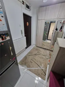 PODU ROS 2 CAMERE MOBILAT SI UTILAT - foto 21