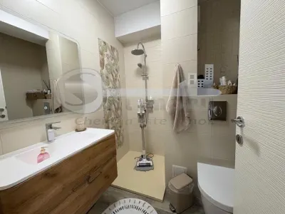3 CAM COPOU, 2 BAI, DRESSING, INCALZIRE IN PARDOSEALA, MOBILAT UTILAT LUX, 72 MP - foto 7