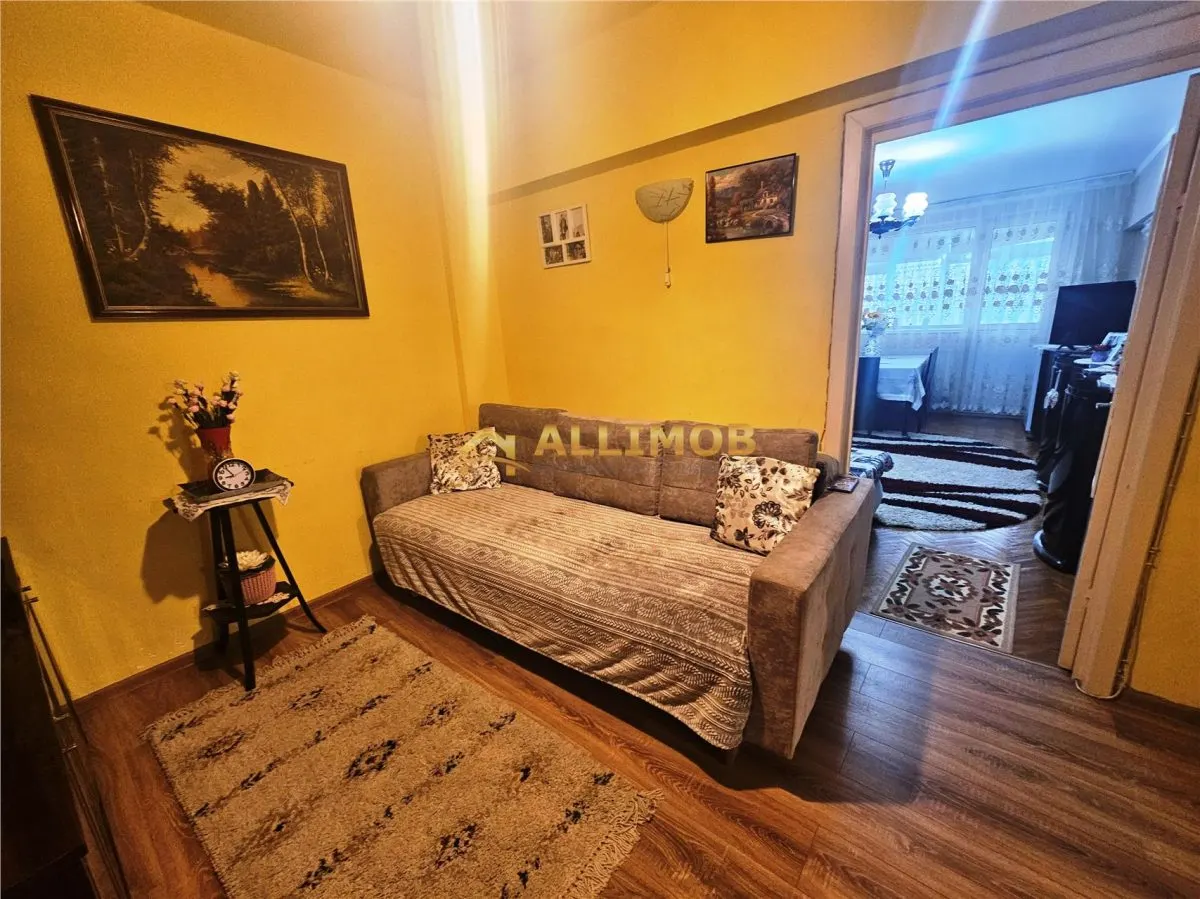 Apartament 2 camere, 65 mp utili, Ploiesti, zona ultracentrala . - foto 7