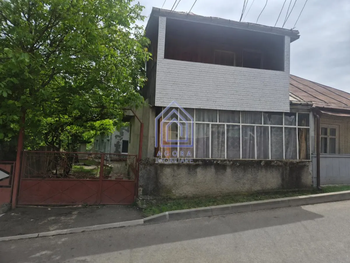 Casa duplex zona centrala cu 150 mp teren - foto 1