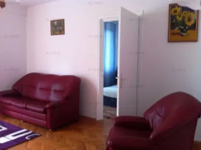 Apartament 2 camere in Ploiesti, zona ultracentrala - foto 2