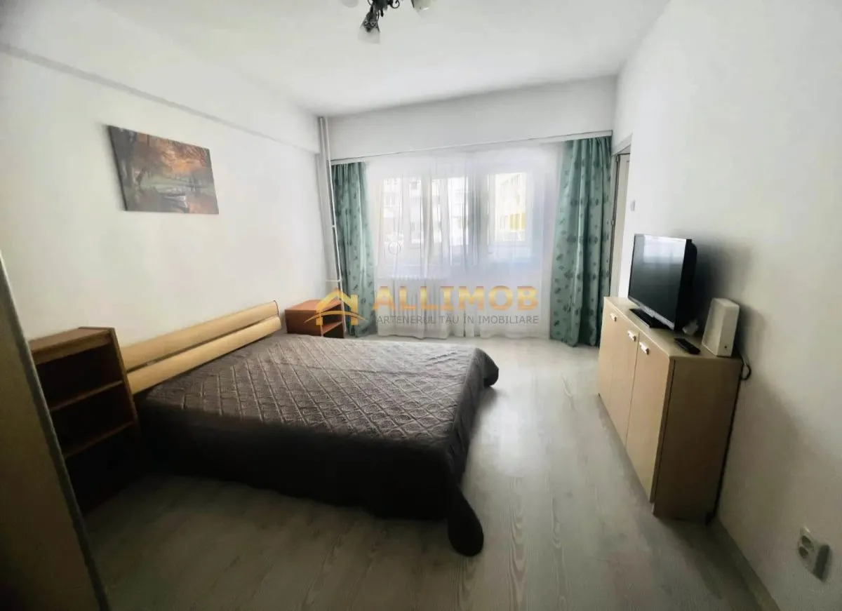 Garsoniera in Ploiesti, zona ultracentrala - foto 3