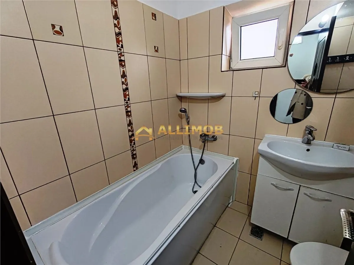 Garsoniera in Ploiesti, zona ultracentrala - foto 15