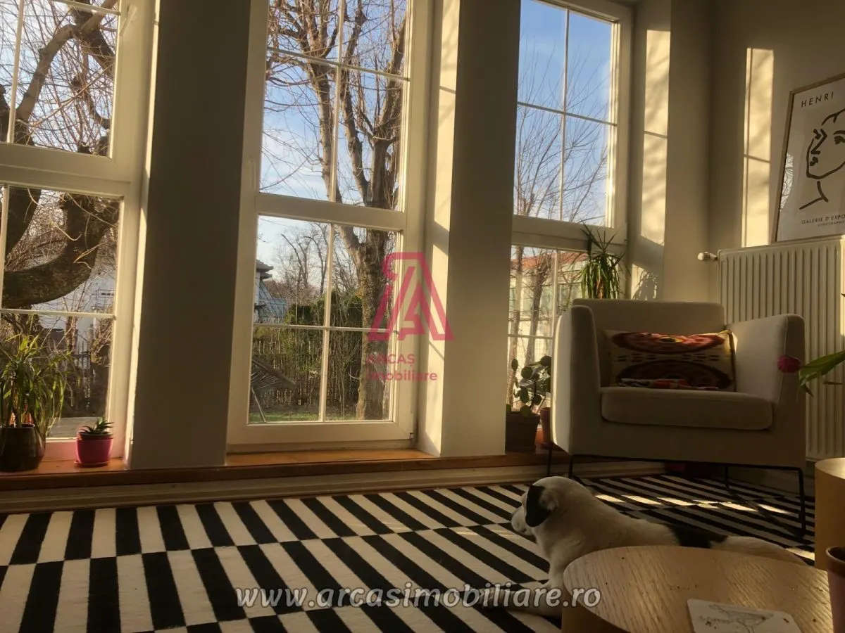 Casa de inchiriat 6 camere Parcul Sub Arini! - foto 5