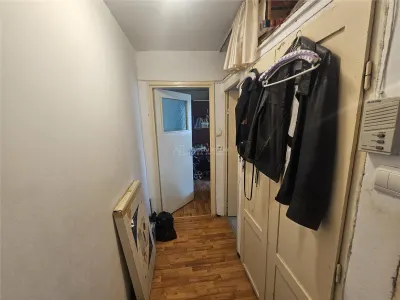 Resita, 1 Cam., Mobilat+Utilat, Calea Caransebesului - foto 8