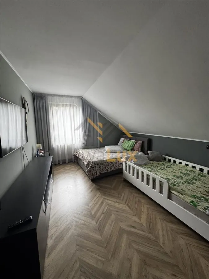 Casa de vanzare pe Sanatatii, Baia Mare - foto 11