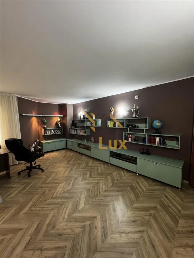 Casa de vanzare pe Sanatatii, Baia Mare - foto 13