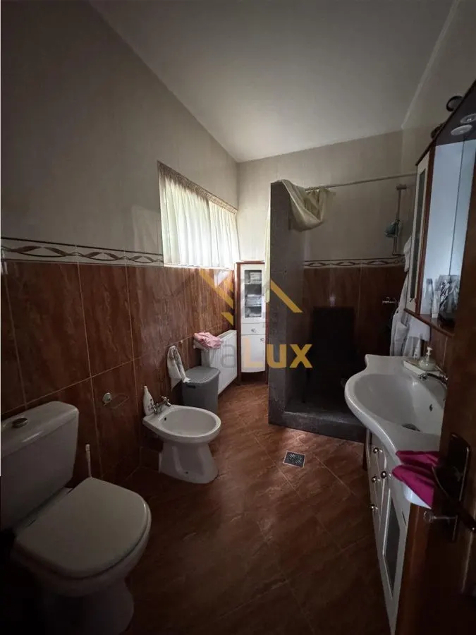 Casa de vanzare pe Sanatatii, Baia Mare - foto 7