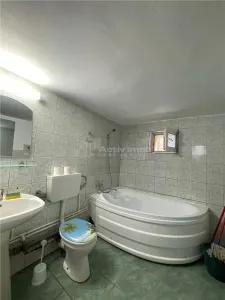 Casa - 4 camere - Certejul de sus - foto 9