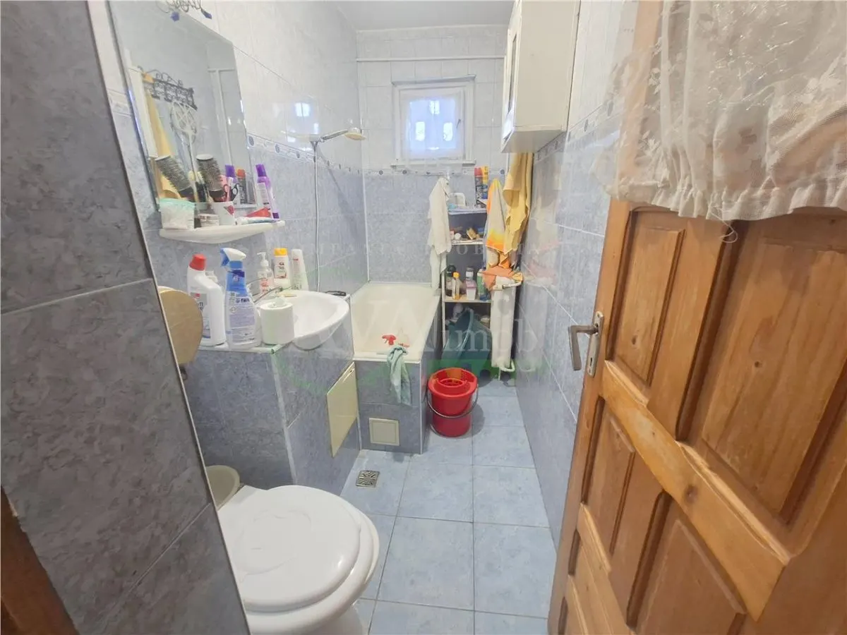 Apartament 2 camere semidecomandate, zona Milcov - foto 7