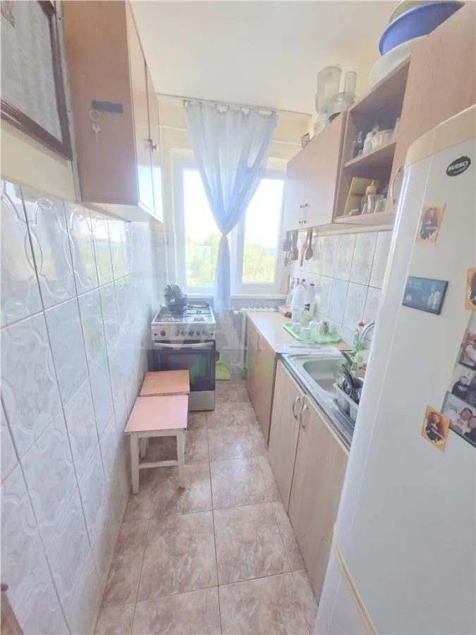 Apartament 2 camere semidecomandate, zona Milcov - foto 10
