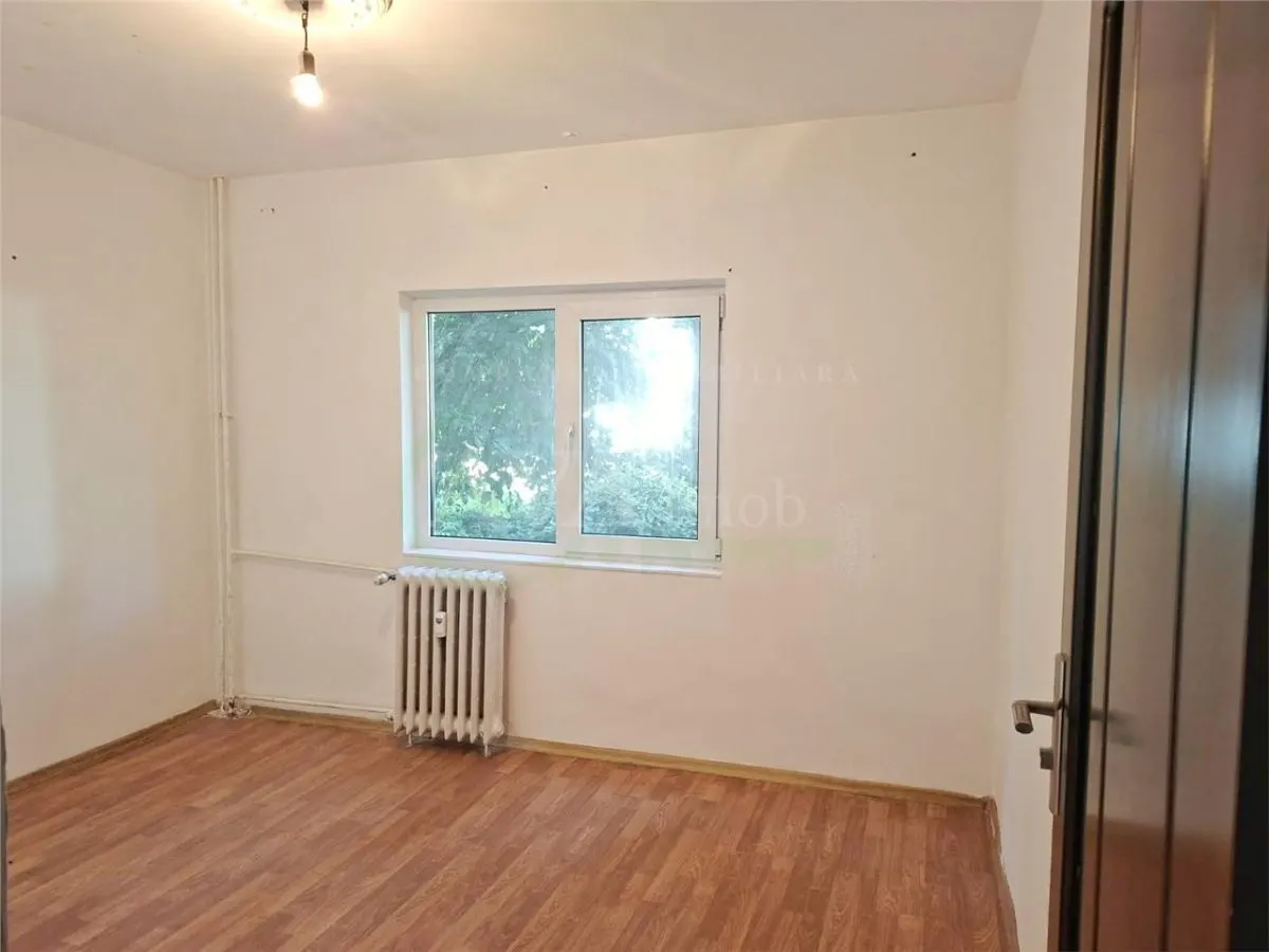Apartament 2 camere semidecomandat, zona Narcisa - foto 6