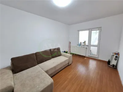 Apartament 3 camere decomandate, zona Nord-Bacau - Bacau