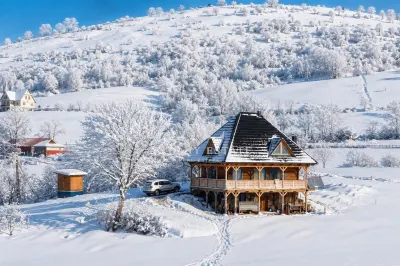 Antony Estate | Stejarul Rosiei - Casa traditionala de vanzare - Rosia