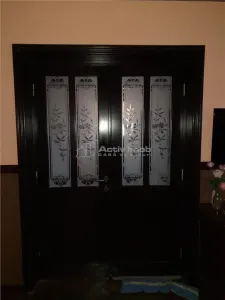 Casa eleganta, boiereasca,, compusa din 7 apartamente - foto 2