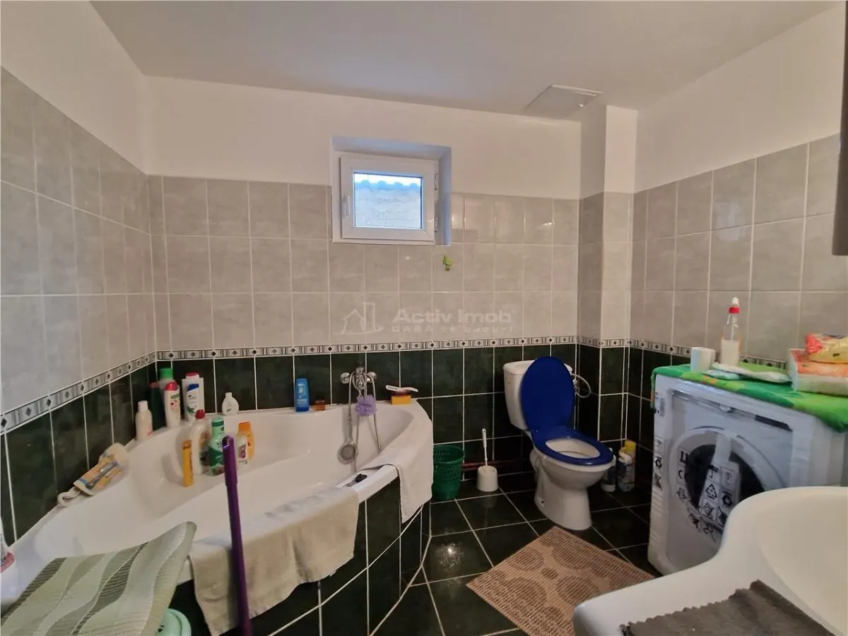 Casa cu etaj si casa pe sol, teren 535 mp - Bariera Valcii - foto 6