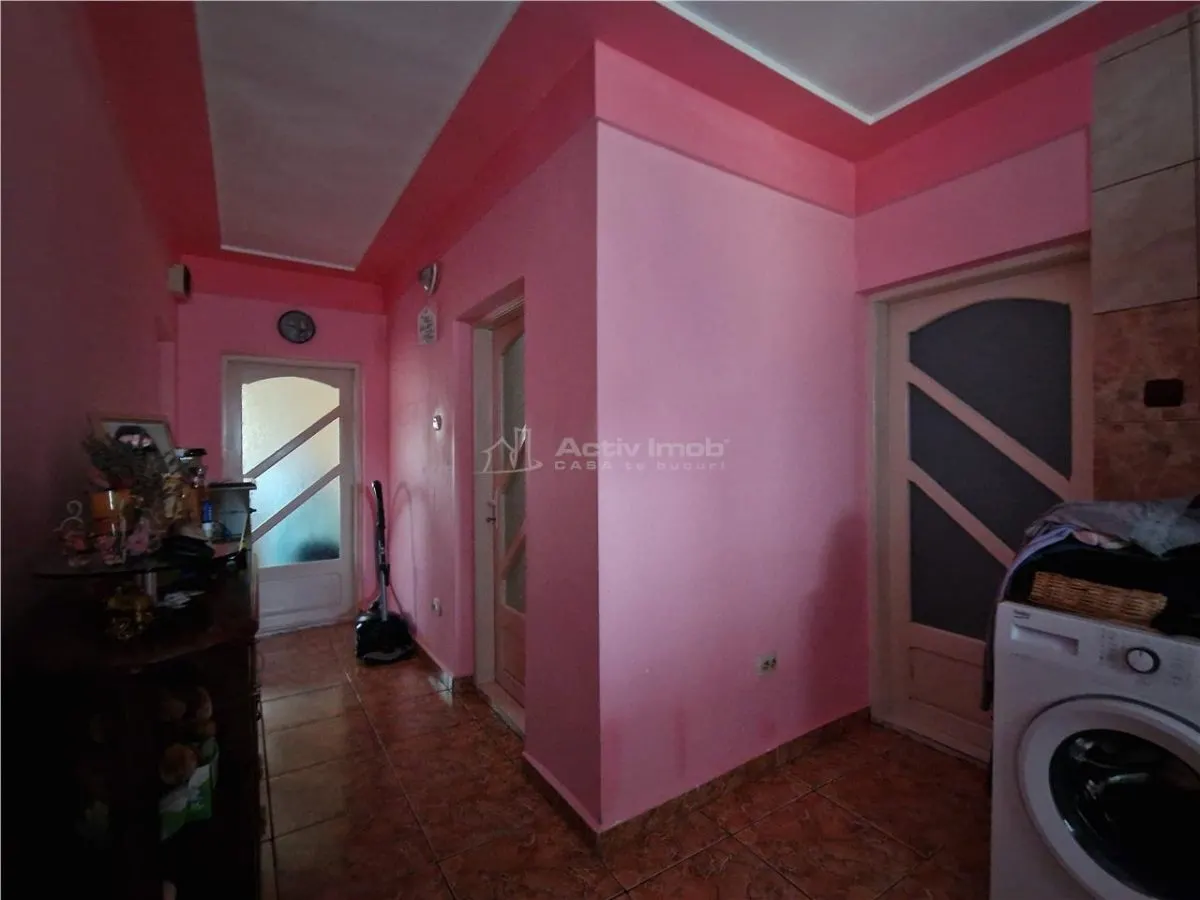 Casa cu etaj si casa pe sol, teren 535 mp - Bariera Valcii - foto 7