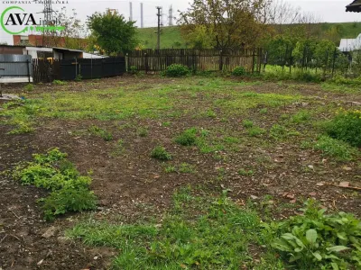 Teren intravilan 480 mp  cu casa batraneasca , 46 mp, zona Letea Veche - Bacau